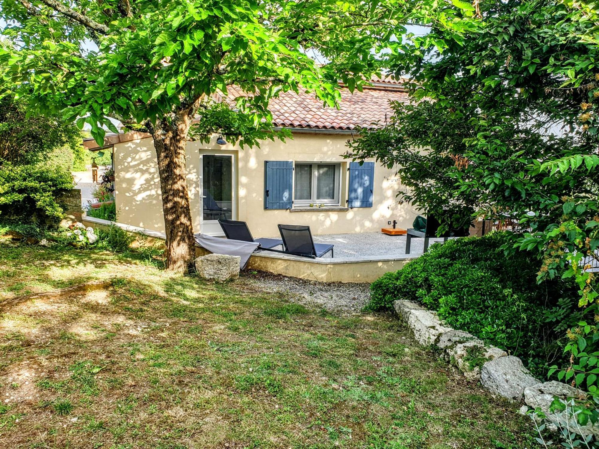 Ferme Du Moulin De Pailleres, Vue Panoramique, Piscine - Ideal 4 A 5 Personnes Galapian Exterior photo